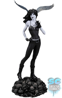 DC Collectibles Vertigo Cover Girls - Death Statue