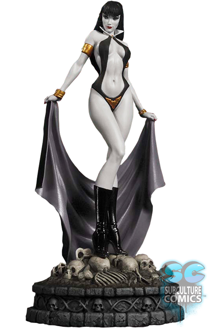 Women of Dynamite: Vampirella Statue (Black & White Limited Edition)